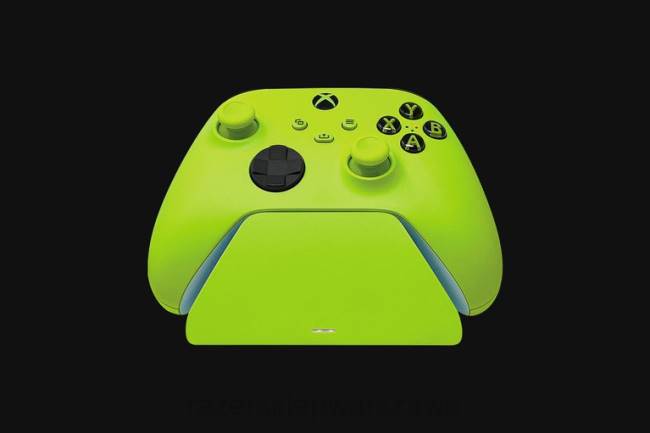 Niezbędny pakiet duetu na konsolę Xbox - napięcie elektryczne Razer ZF64174 jeden kolor konsola