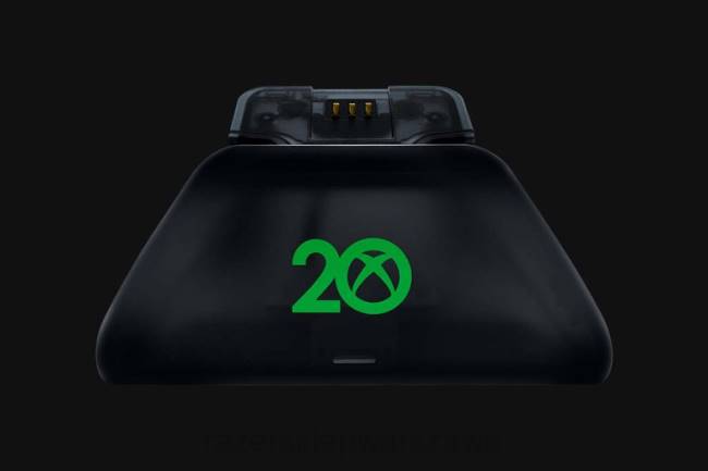 uniwersalna podstawka szybkiego ładowania do konsoli Xbox - limitowana edycja z okazji 20. rocznicy konsoli Xbox Razer ZF64166 jeden kolor konsola