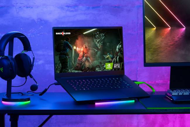 dostosuj swoje ostrze 15 Razer ZF6410 jeden kolor laptop