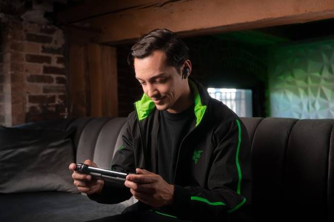Kishi v2 dla Androida Razer ZF64182 jeden kolor mobilny