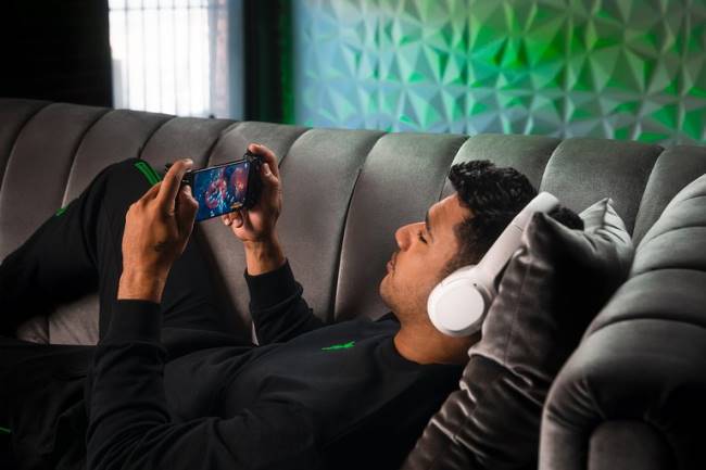 Kishi v2 dla Androida Razer ZF64182 jeden kolor mobilny