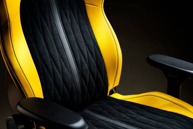 enki pro - edycja koenigsegga Razer ZF64123 jeden kolor fotel gamingowy
